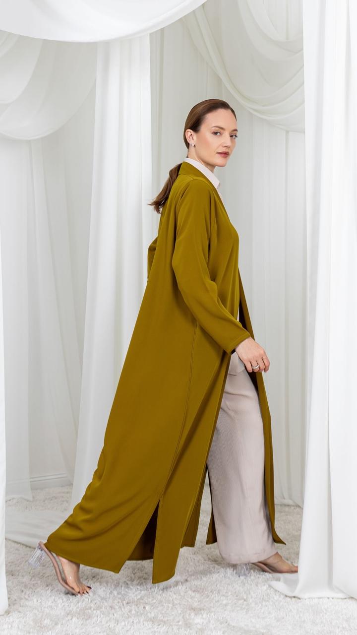KAiA Signature Abaya 02