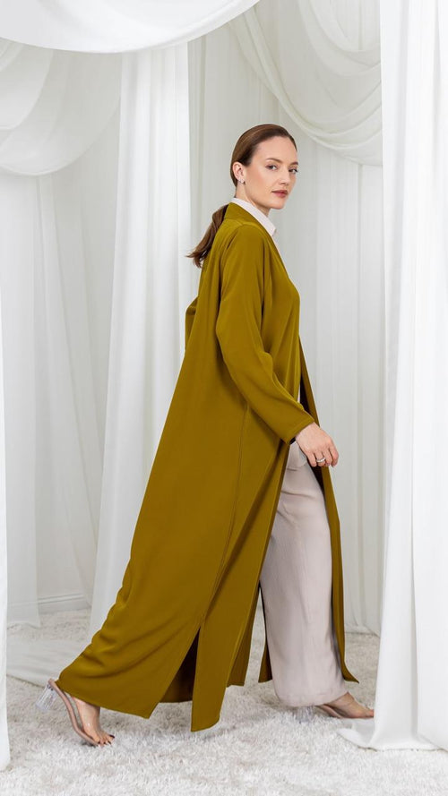KAiA Signature Abaya 02