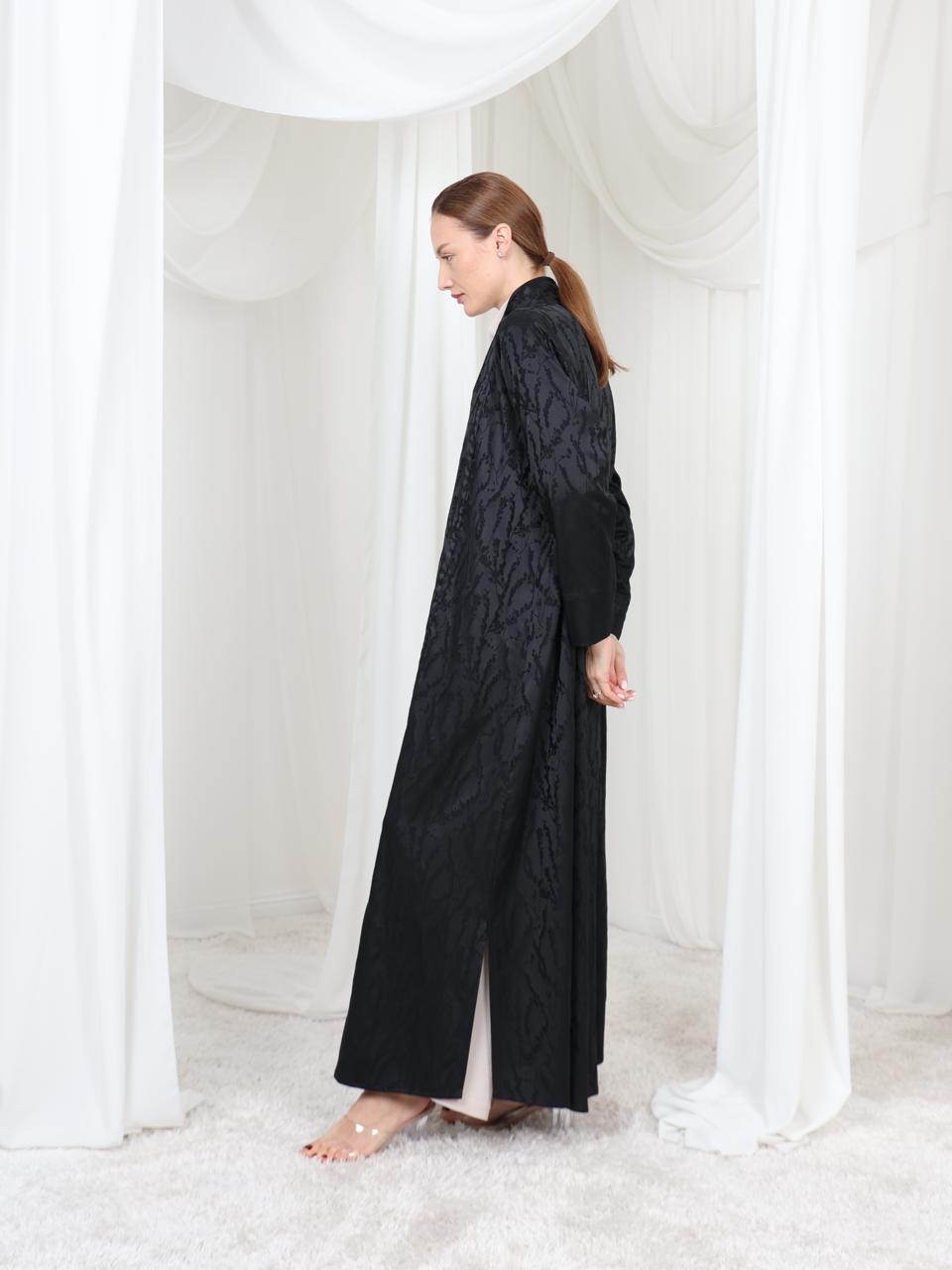KAiA Signature Abaya 06